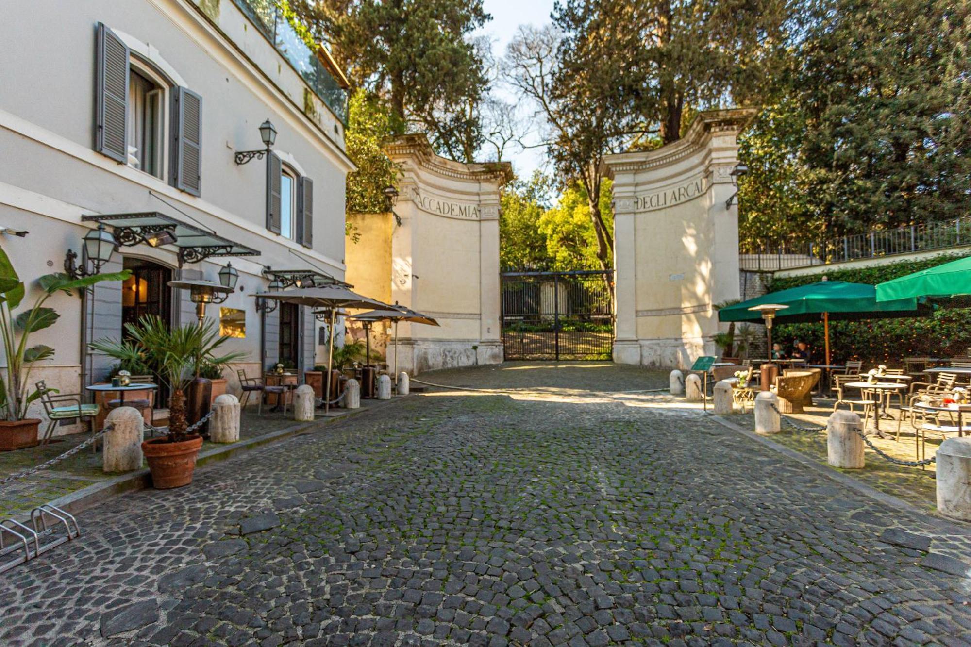 Hotel Parrasio ローマ エクステリア 写真